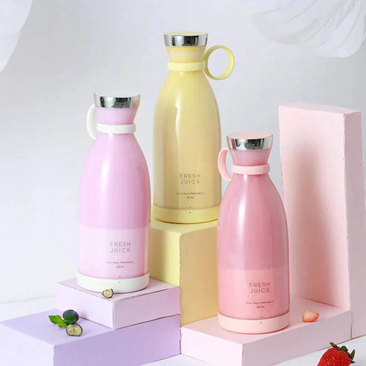 Portable USB Rechargeable Electric Fruit Juicer Blender | Random Color